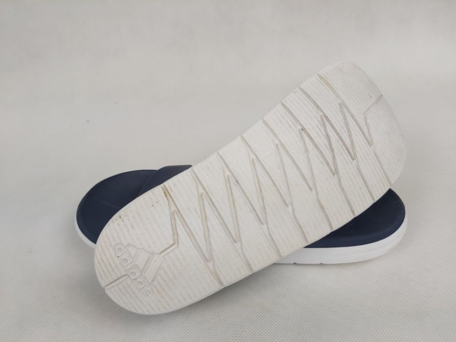 Klapki ADIDAS granatowe uk10 eu 44 1/2