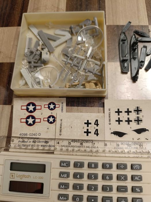 Conjunto de Peças e autocolantes da 2a Guerra Mundial WWII
