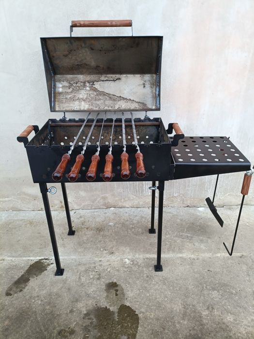 Мангал 4мм гриль барбекю на ніжках на 11 шампурів
