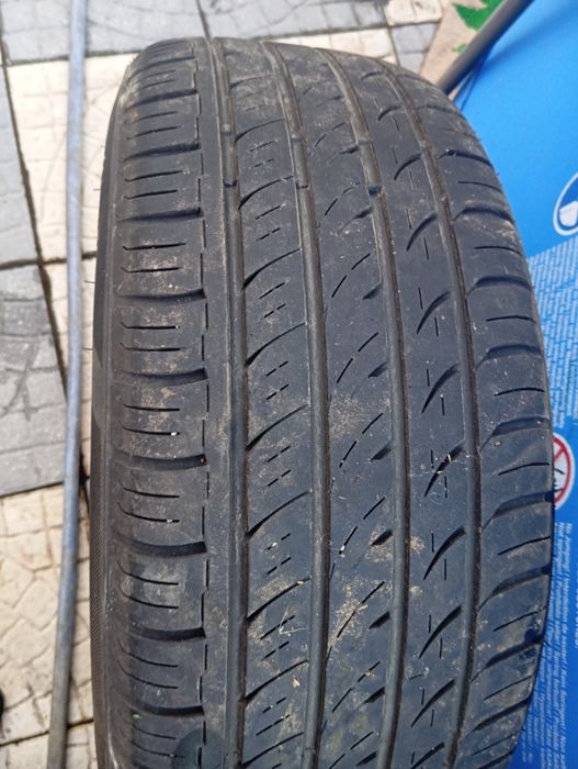 Jante 16 com pneu BMW 320