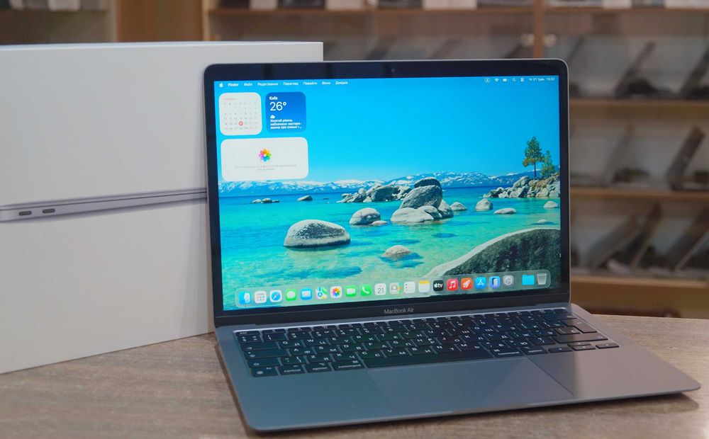 ЯК НОВИЙ Apple MacBook Air M1 Silver Late 2020 (RAM 8ГБ/SSD 256ГБ)TVOYO