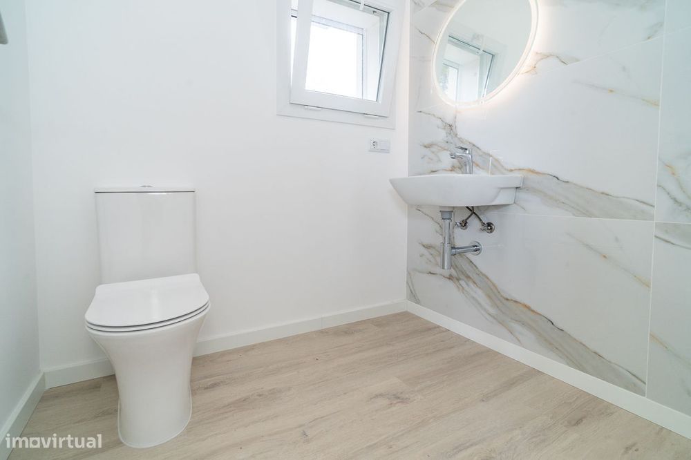 Moradia isolada T4 + 1 em Coimbra