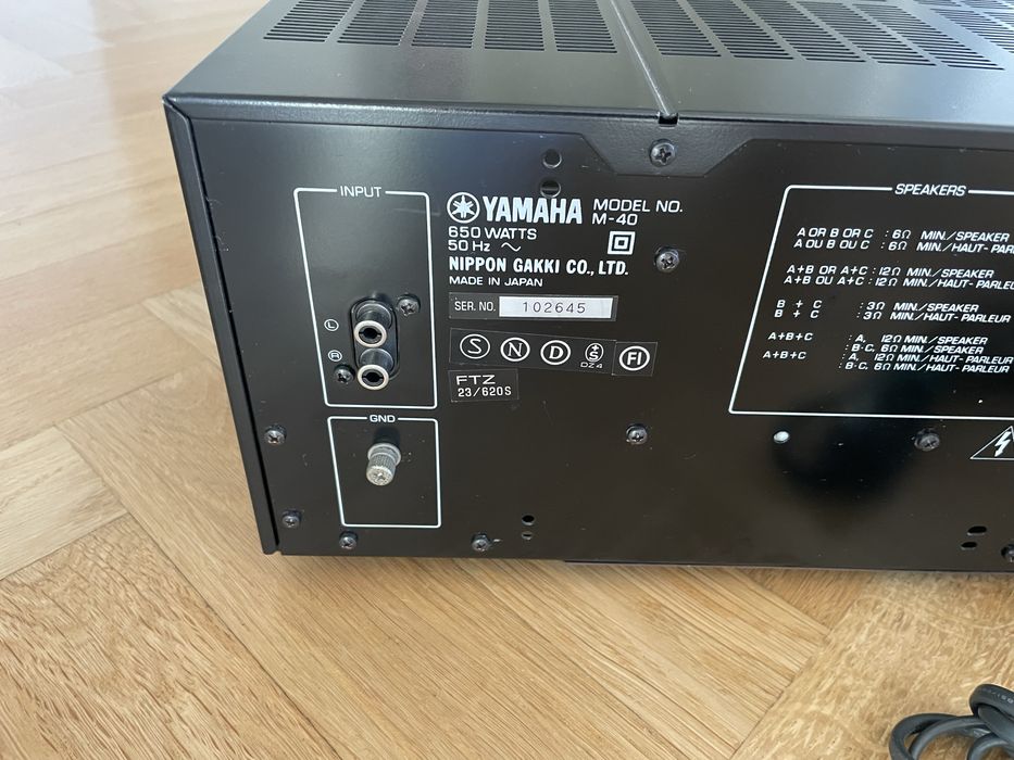 Koncowka mocy, wzmacniacz, Yamaha M40