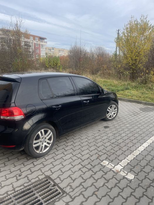 Авто Фольцваген Гольф 6