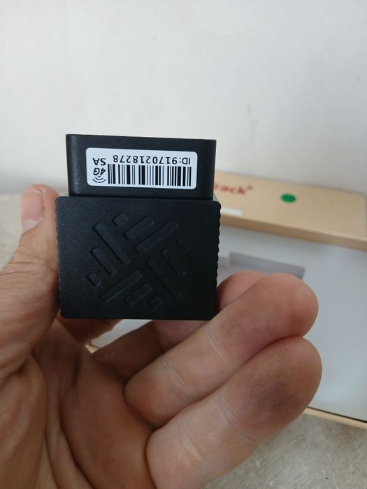 Lokalizator GPS do samochodu OBD2 ST902