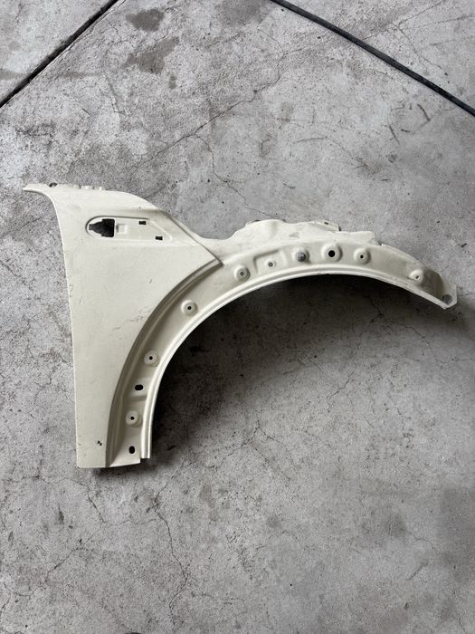 Guarda-lamas Dianteiro Direito Mini One / Cooper R56 (Original)