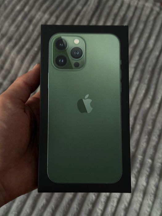 Продам iphone 13 pro Max 128 gb