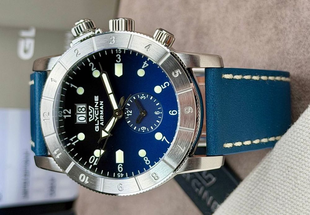Годинник швейцарський Glycine Airman GL0151 GMT 42 mm 200MT Swiss Made