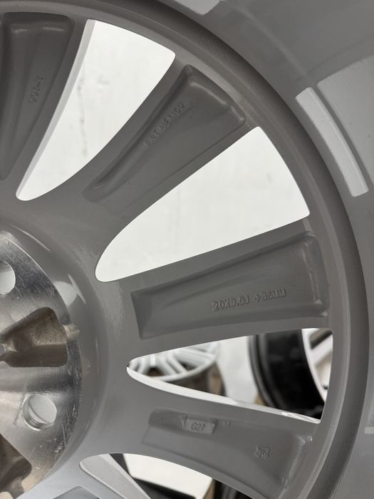 Диски 5x120 R20 TESLA Model X Original 1027244-00-B