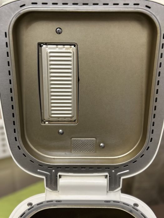 Хлібопіч (Б/В) Panasonic SD-2501 wts