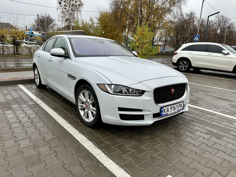Jaguar XE 2018 25t awd