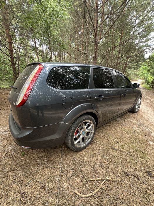 Ford Focus 2010 VIN WF0SXXGCDSAP57001 фото оголошення 4 з 22