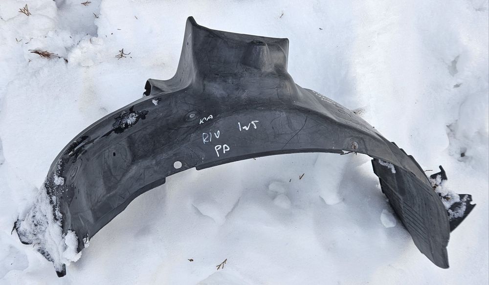 Kia Rio prawe przednie nadkole