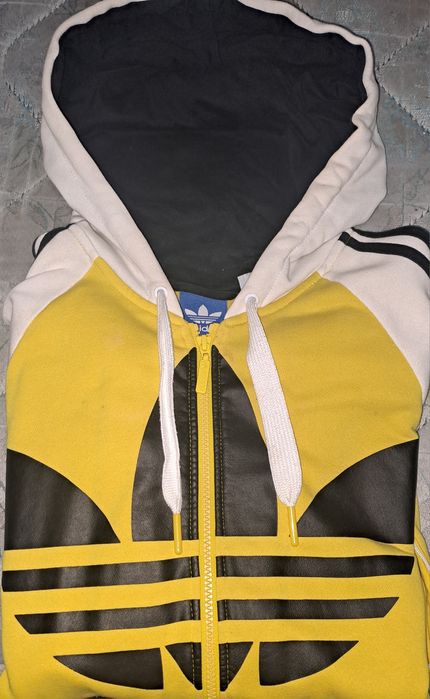 Casacos Adidas e Nike