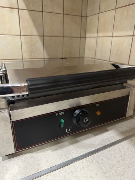 Продам контактний гриль