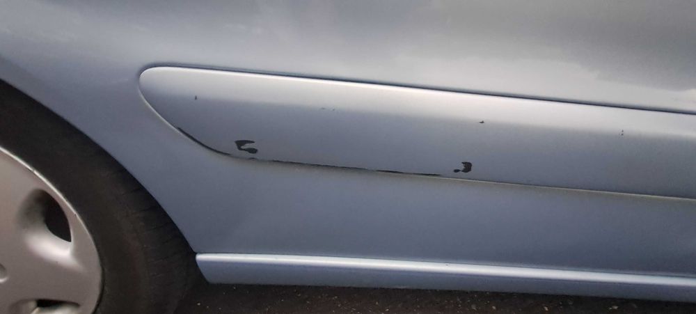 Citroen xsara 1.4 benzyna, opłacony, z ważnym przeglądem i 2 kpl kół