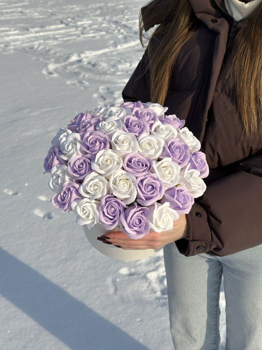 Мильний букет 35 троянд Лавандовий мікс. Подарунок, що не в'яне
