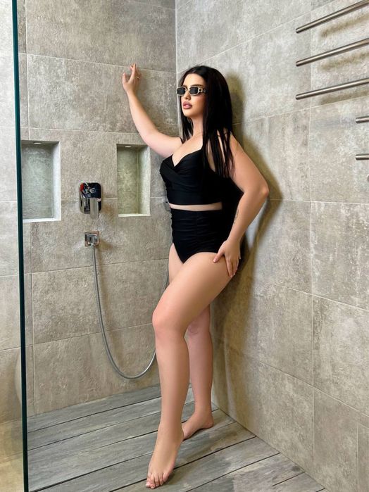 Роздільний чорний купальник PLUS SIZE з чашками