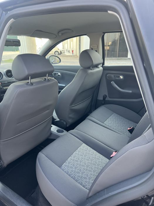 SEAT Ibiza — fotografia 8