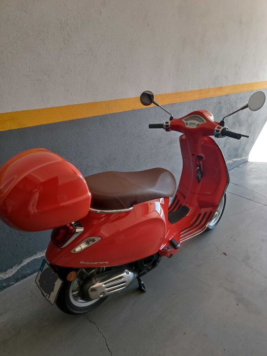 Vespa Primavera 125