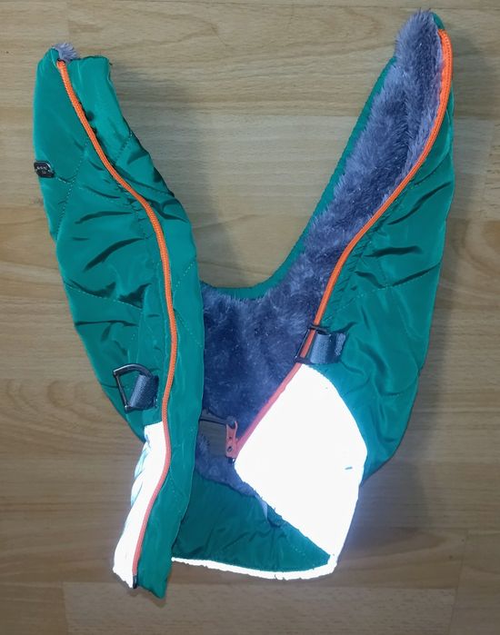 Одежда для маленьких собак. Куртка Pet Fashion XS2