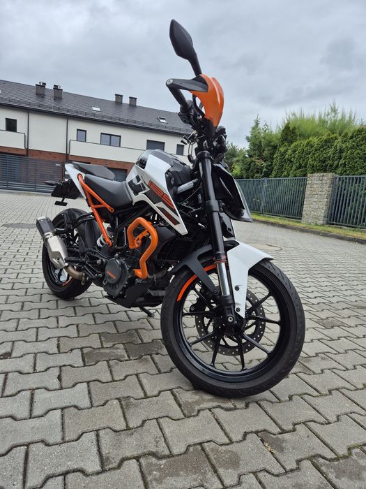 Ktm duke 2020r bdb stan 8441 km przebieg