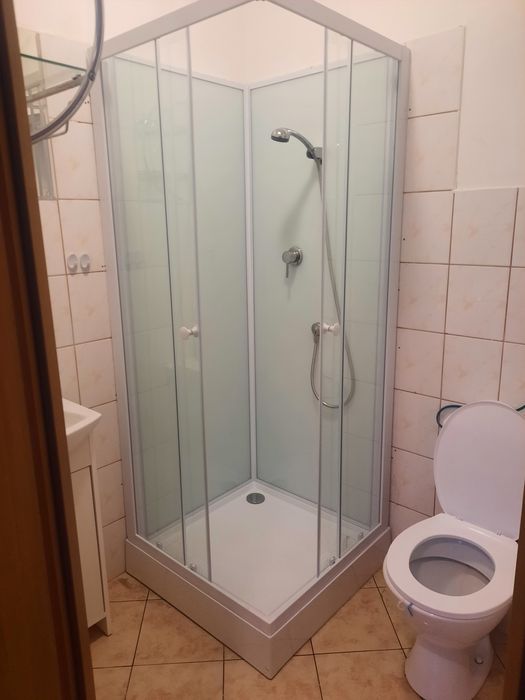 Kawalerka Centrum Gdyni , 10 Lutego od zaraz 1800 plus prąd