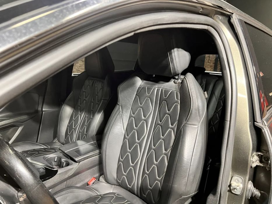 Peugeot 5008 2.0 BlueHDi GT | 177cv | Full Extras | Nacional | 7 Lugares