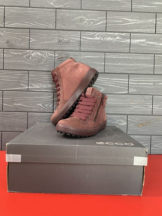 Ecco Жіночі зимові черевики низькі з Gore-Tex 37