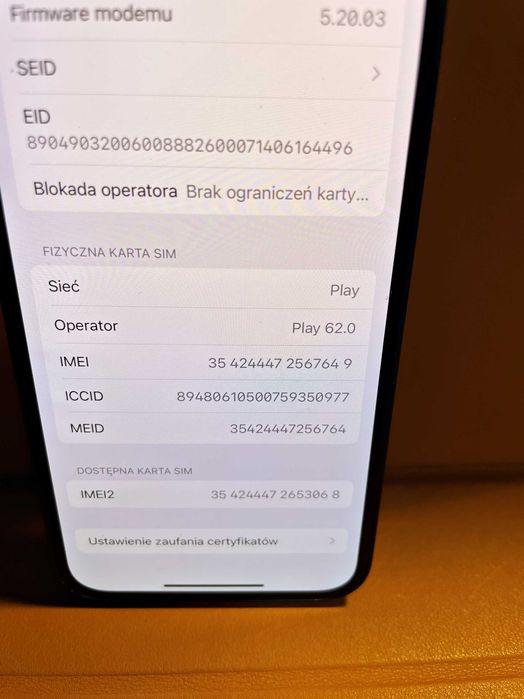 iPhone 12 w 100% sprawny