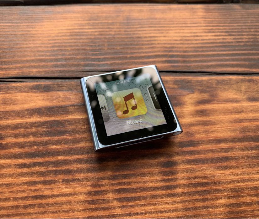 Apple iPod nano 6 (8GB) Space Gray
