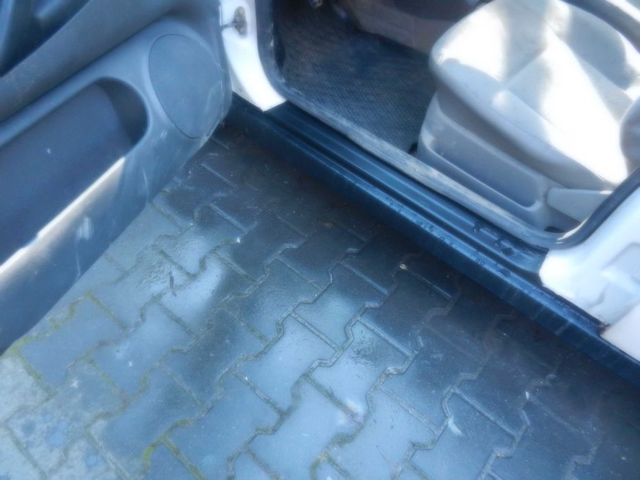 Volkswagen Polo 1.9 SDI 1896 cm³ 1997r. 64 KM