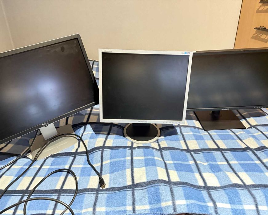 Sprzedam 3 monitory