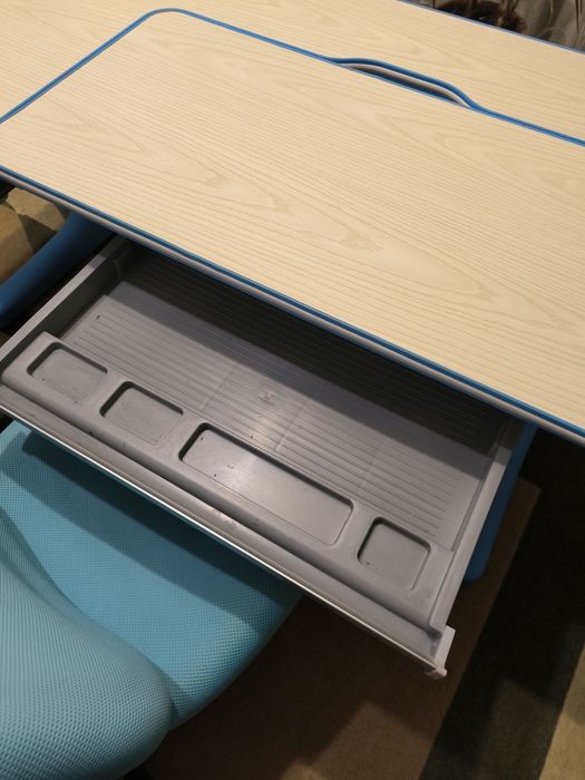 Парта Cubby imparare, Kpicno FunDesk
Primavera I Blue