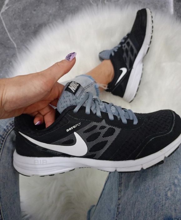 Buty Nike Air Relantes 4 męskie rozm. 40.5 do biegania