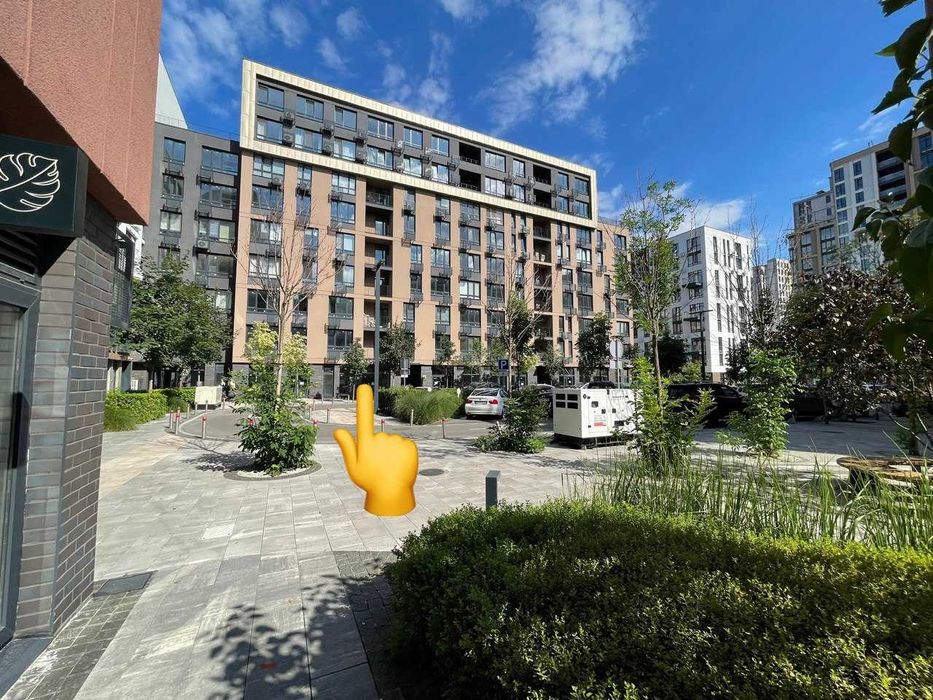 Продаж комерційного фасадного приміщення ЖК Файна Таун 31,6м від власн