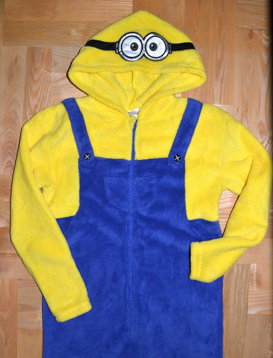 12^ Minionek Minions  strój przebranie piżama 9/10 Lat_134/140 cm