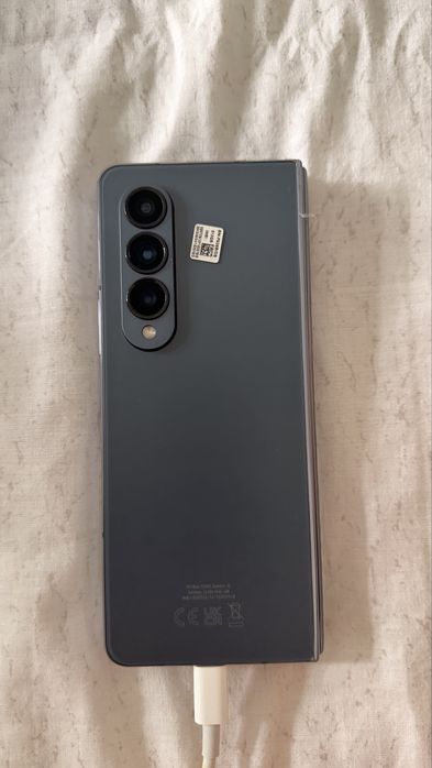 Samsung Z Fold  4