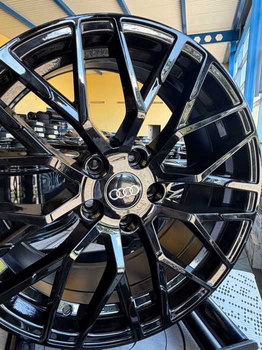 Felgi aluminiowe 19 cali Audi A4 A5 A6 A8 Q3 Q5 czarny połysk