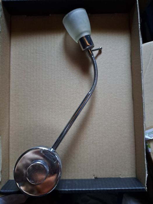 Lampka do kontaktu ruchoma