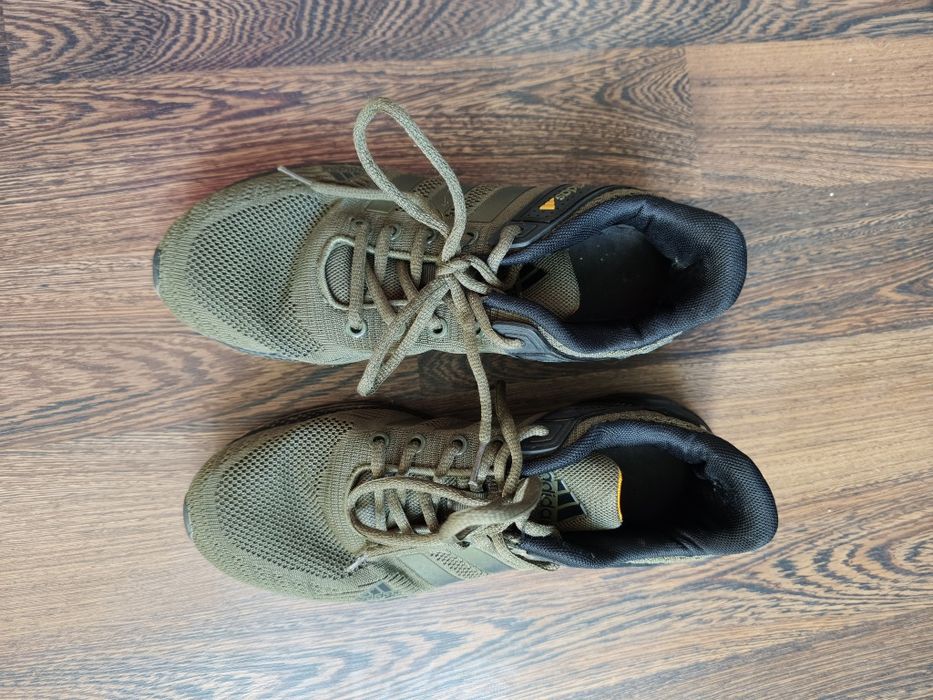 Adidas чоловічі кросівки