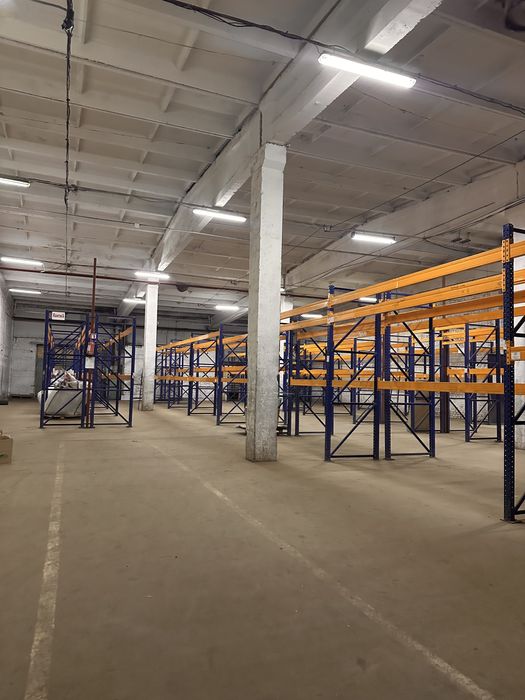 Офіси та складські приміщення Дніпровська