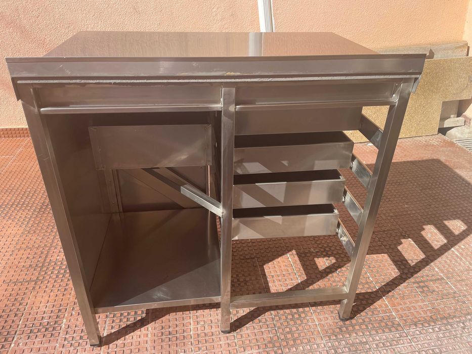 Bancada Inox para Máquina Café