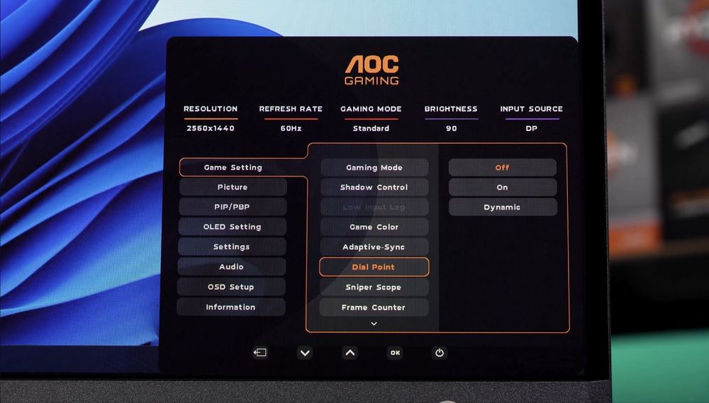 Monitor AOC novo 2 semanas de uso! Não e falso anuncio comprovo por video chamada ou com mais fotos !!