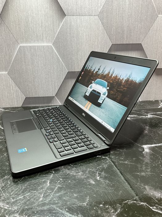 Ігровий ноутбук Dell Latitude E5550