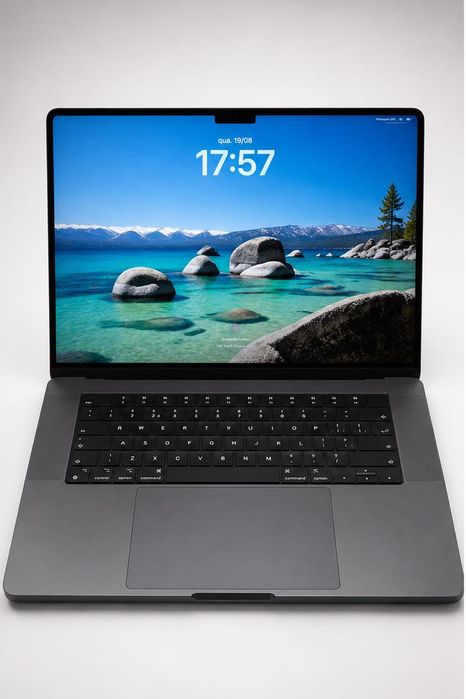 MacBook Pro 16 M3 max