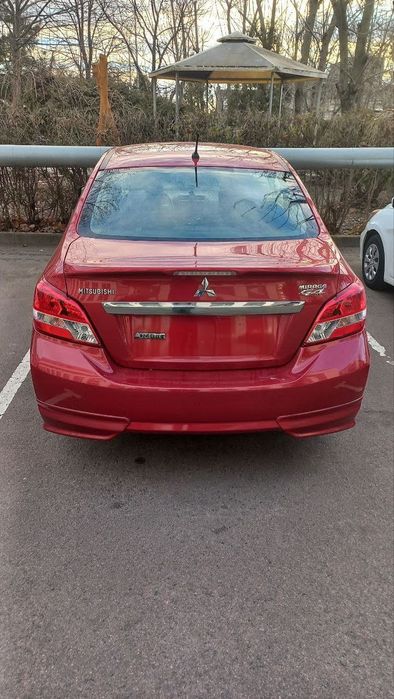 Mitsubishi mirage g4