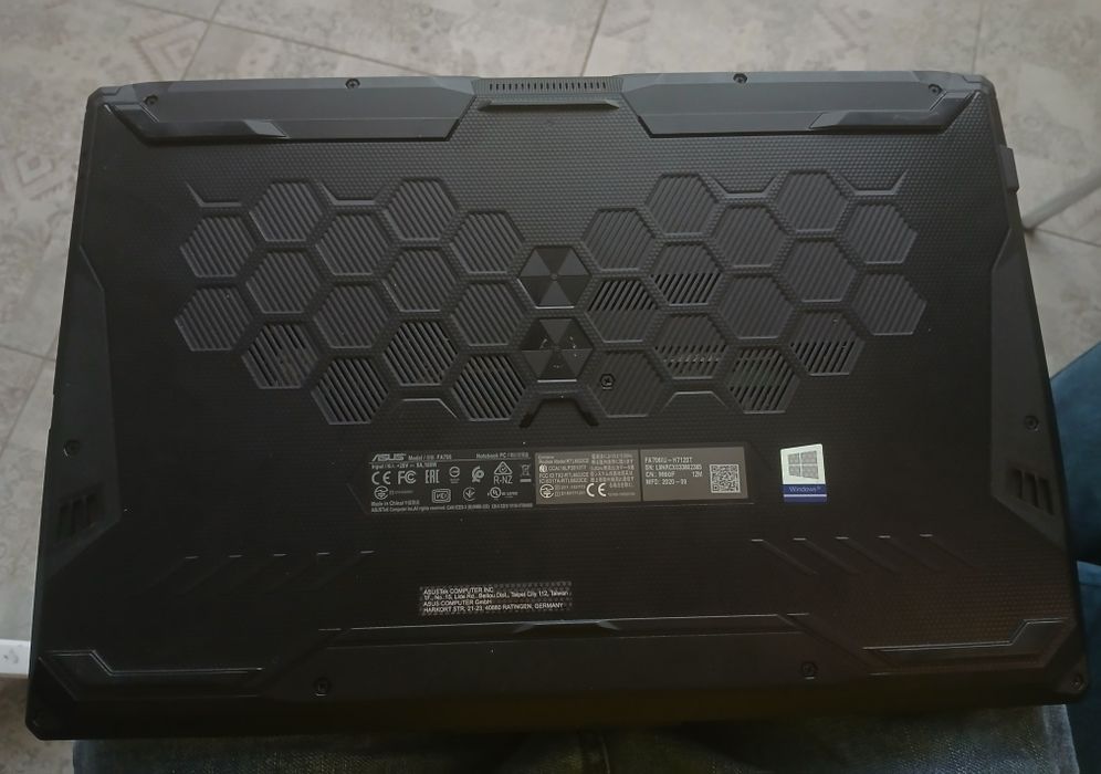 ASUS TUF FA706iU/120Hz/Ryzen 7 4800H/1660Ti/16GB/SSD1Tb