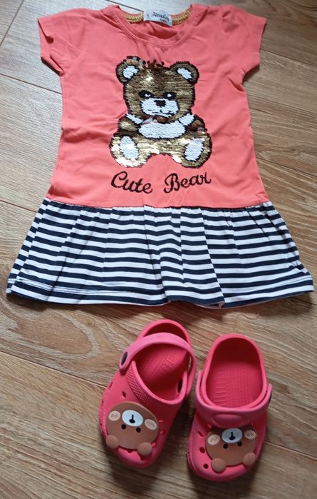 Sukienka na krótki rękaw