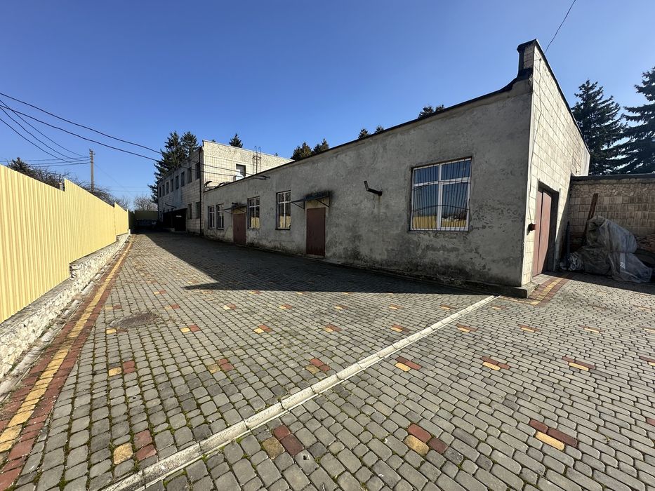 Оренда приміщення вільного призначення в пригороді Тернополя.